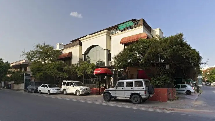 Kailrugji - A City Centre Hotel