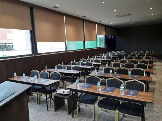 The Kailyn Hotel & Suites - Toplantı Odası