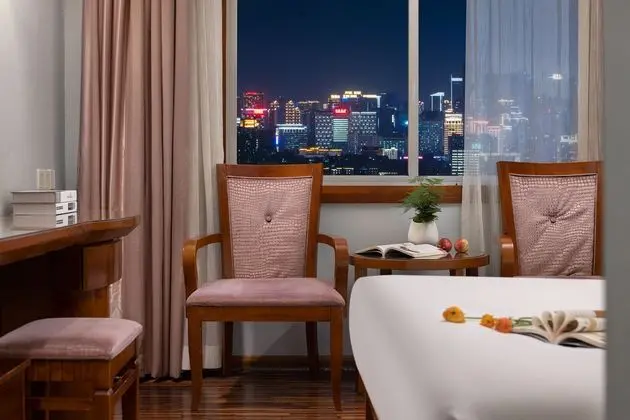 Kaiserdom Hotel Changsha West Bus Station Branch