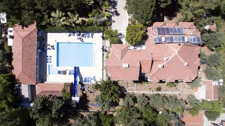 Kaizen Gate Hotel - Dış Mekan