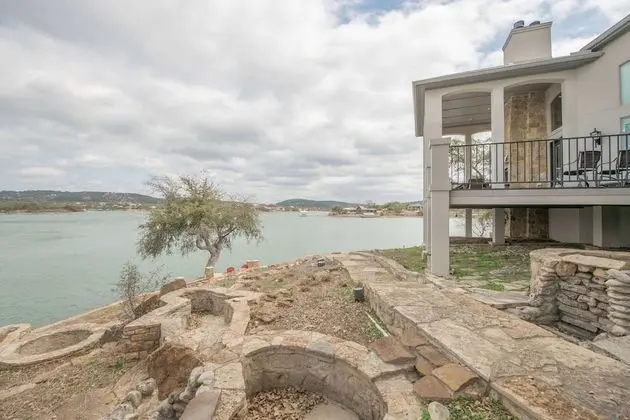 Kaizen Lakehouse