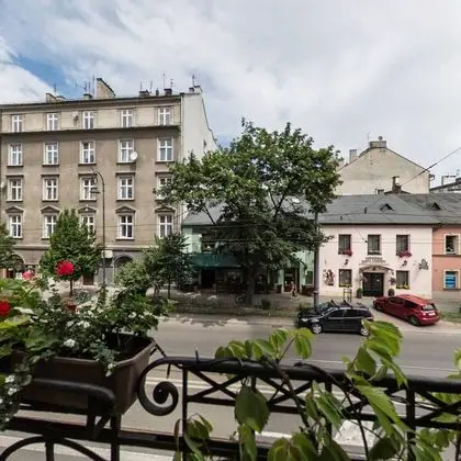 Kajzer Hostel