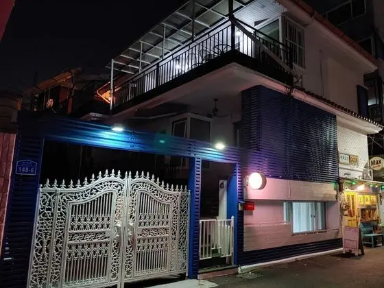 Kaki - Hostel