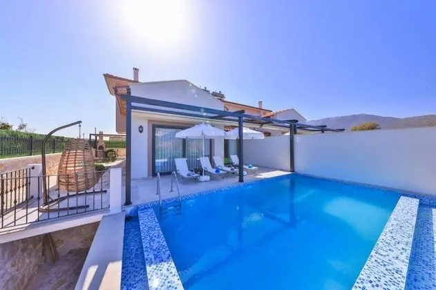 Villa Kakule