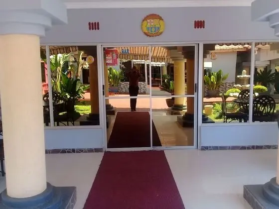 Kakwele Lodge & Tours - Dış Mekan