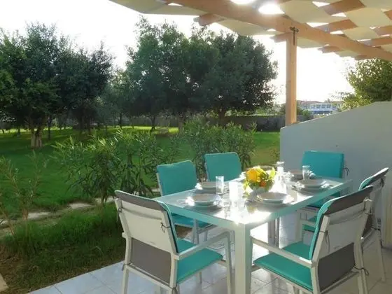 Kalamaki Plaza Apartments Ptero