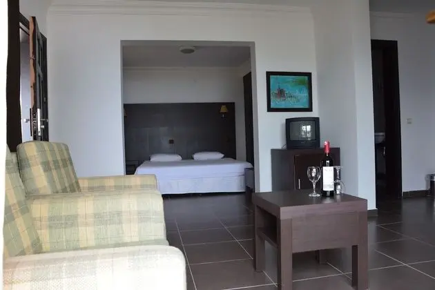 Kalamar Hotel - Oda