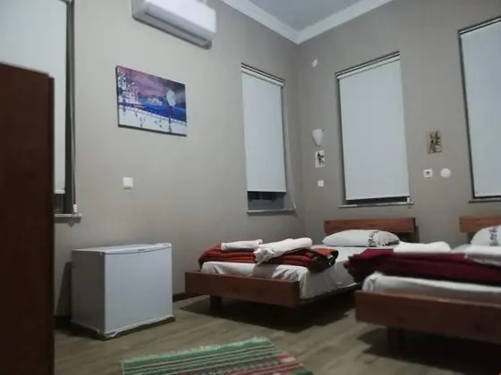Kaleiçi Gizli Bahçe - İki Tekli Yatak