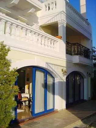 Kalimera Hotel - Apartments - Dış Mekan