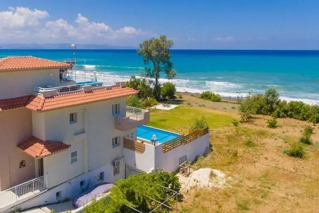 Kalisto Beach Villa Large Private Pool Walk to Beach Sea Views A C Wifi Car Not Required - 2137 - Dış Mekan