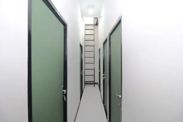 Kamar Keluarga Bandara V Syariah - İç Mekan