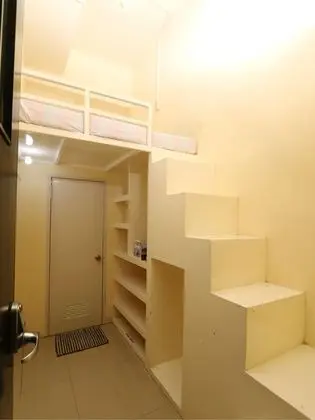 KAMAR KELUARGA JELAMBAR SYARIAH