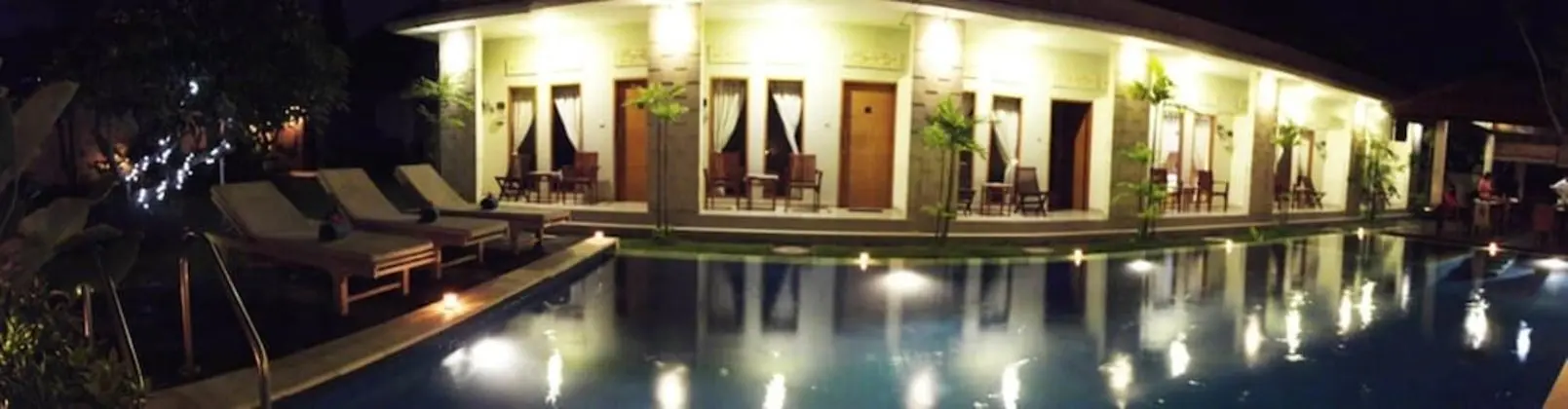Villa Kamar Madu - Havuz