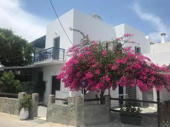 Kamara rooms in Naousa