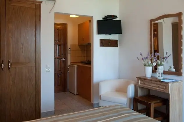Kamares House Apartments & Studios - Oda