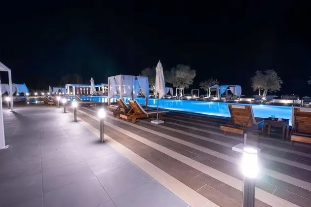 Kamari Beach Hotel - All inclusive - Havuz