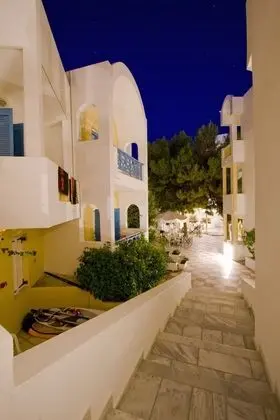 Kamari Beach Hotel - Dış Mekan