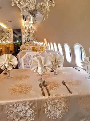 Kamayan sa Palaisdaan Hotel and Resort - Yerinde Yemek