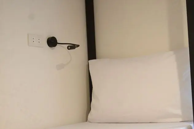 Kame House Backpackers - Hostel - Adults Only - Oda
