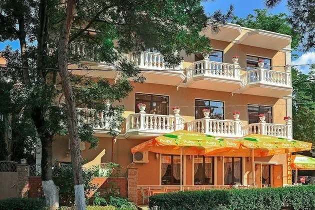 Hotel Kamelot