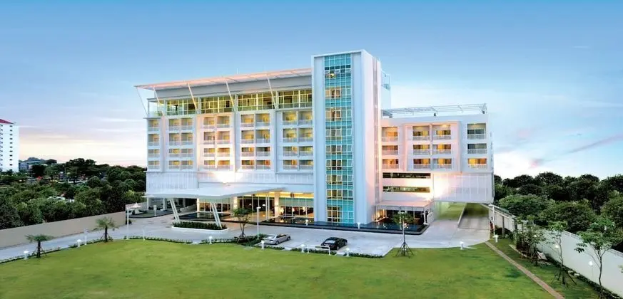 Kameo Grand Rayong Hotel & Serviced Apartments - Dış Mekan