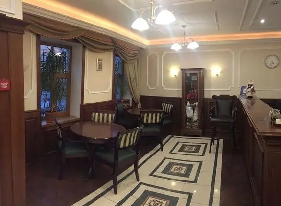 Hotel Kamerdiner - Lobi