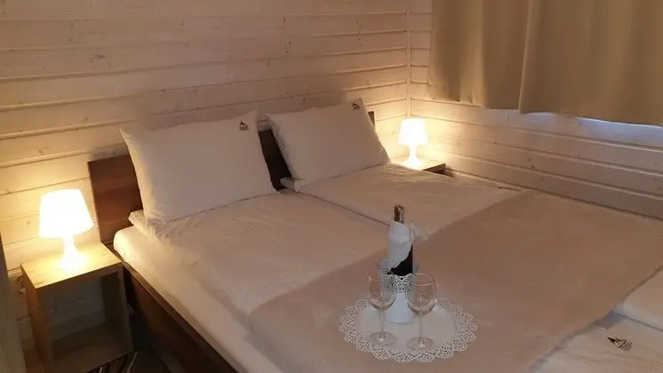Kamienny Ogród Holiday Park - Oda