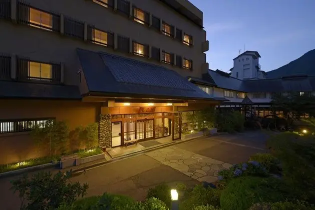 Kamimokuonsen Tatsumikan