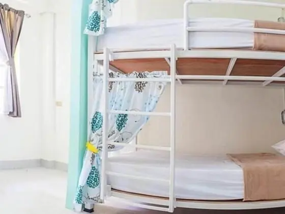 Kamin Bird Hostel