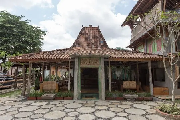 KAMPUNG LAWASAN HERITAGE COTTAGE