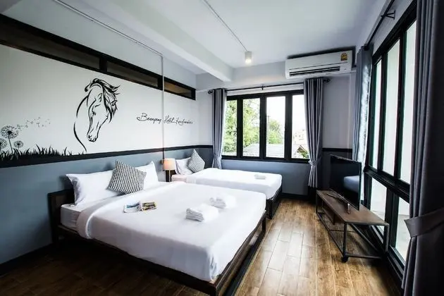 BY Hotel Kanchanaburi - Öne Çıkan Resim