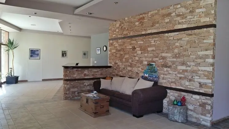 Kandahar Nadezhda Apartments - Lobi