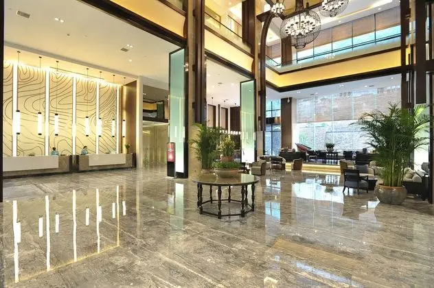 Kande Grand Land Hotel - Lobi