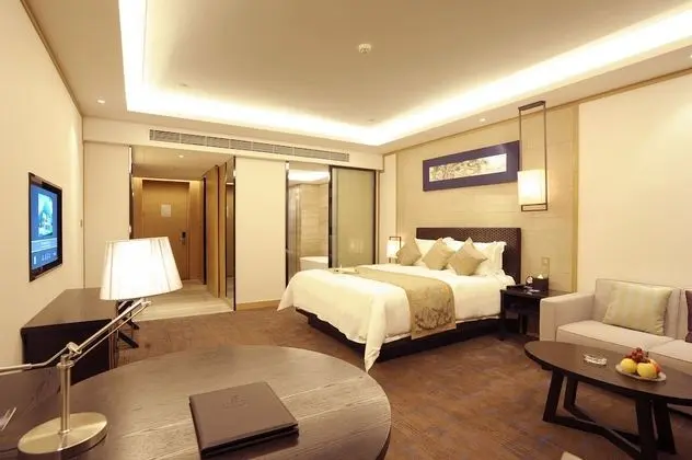 Kande Grand Land Hotel - Oda