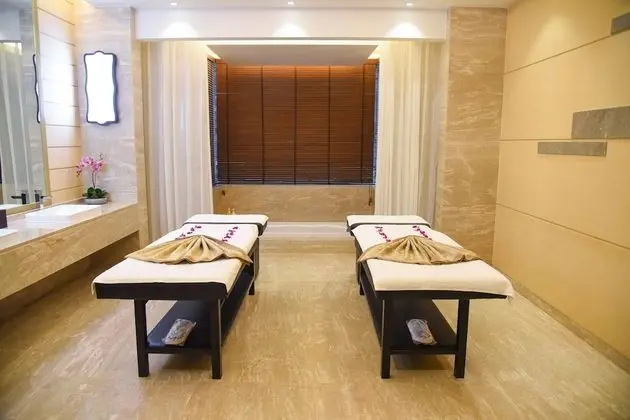 Kande Grand Land Hotel - Spa