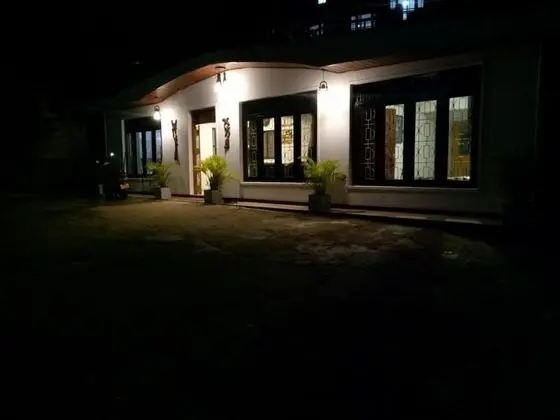 Kandy holiday bungalow