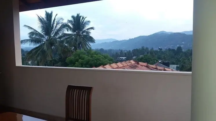 Kandyan Family Villa