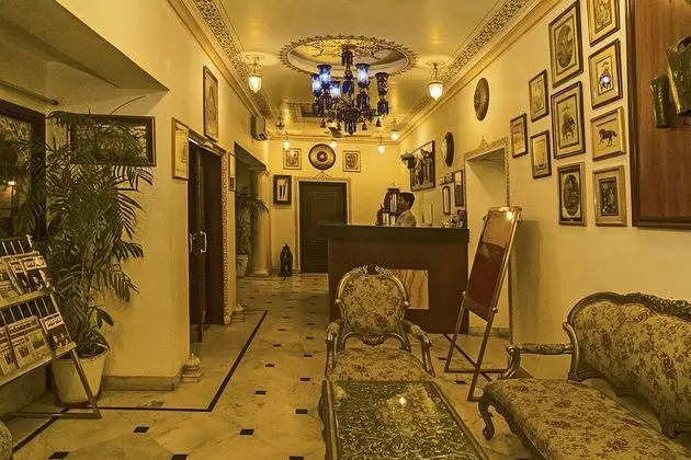 KANER BAGH A HERITAGE BOUTIQUE HOTEL - Lobi