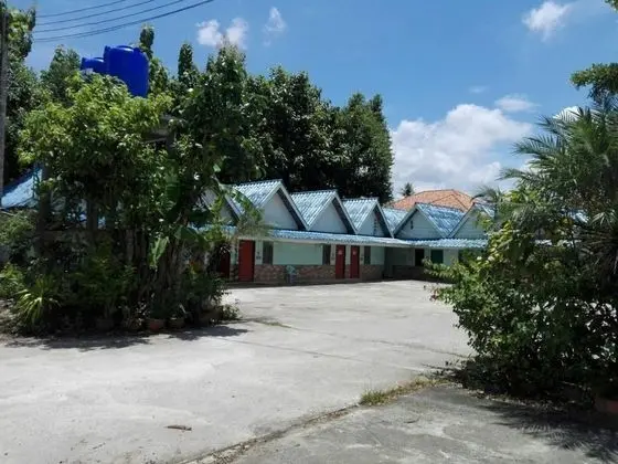Kanjana Resort