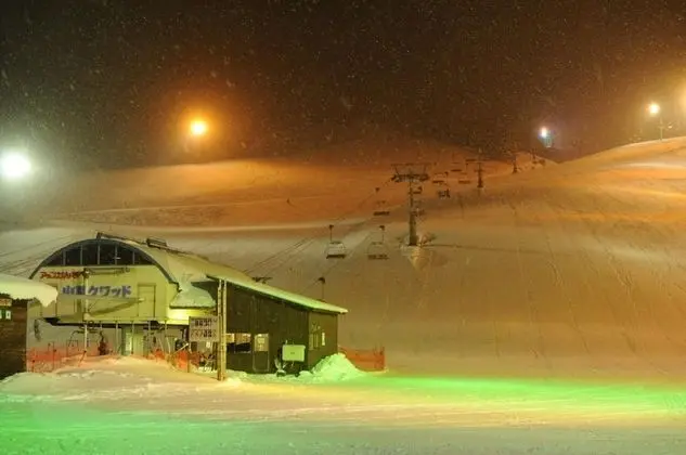 Kannabe Highland Hotel - Havuz
