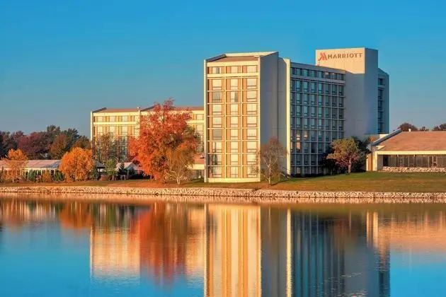 Kansas City Airport Marriott - Dış Mekan