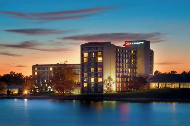 Kansas City Airport Marriott - Öne Çıkan Resim