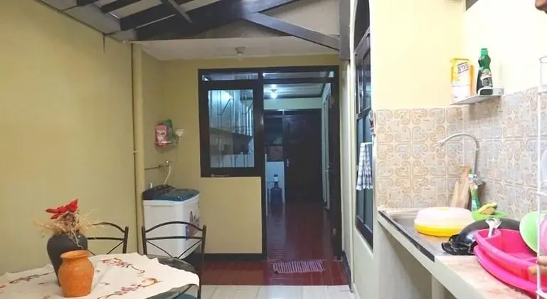 Kanti Kinasih Homestay by The Grand Java - Mutfak