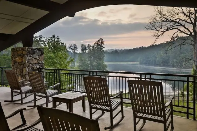 Kanuga Inn & Lodging - Dış Mekan