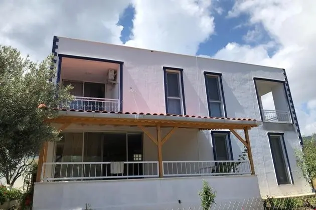 Kapari Ahşap Evleri