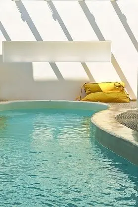 Kapetan Tasos Suites - Havuz