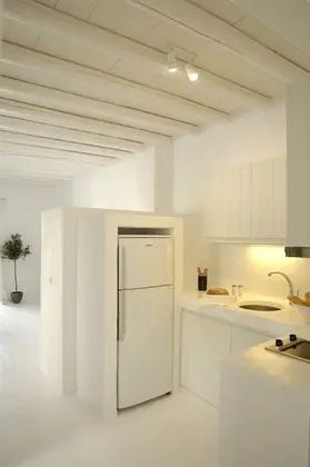 Kapetan Tasos Suites - Mutfak