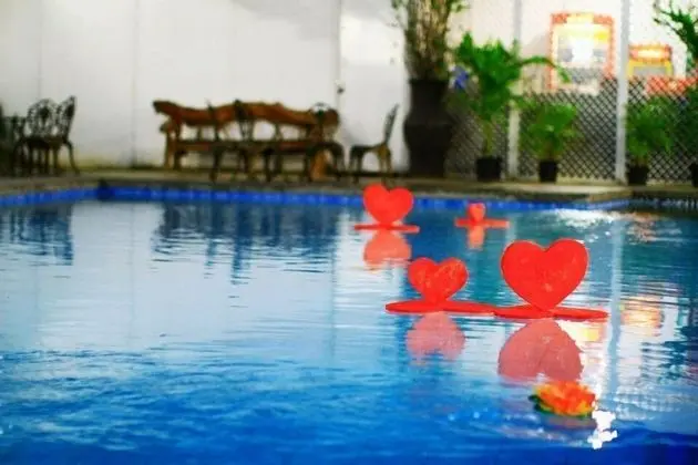 Kapis Mansions Hotel - Havuz