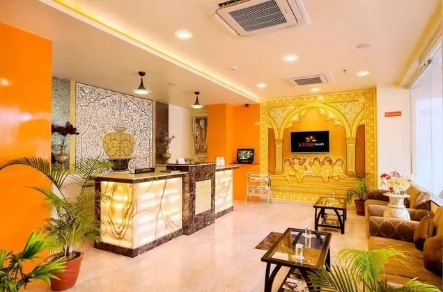 Hotel Kapish Smart - Lobi