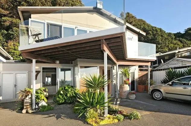 Kapiti Waves Beach Retreat - Dış Mekan